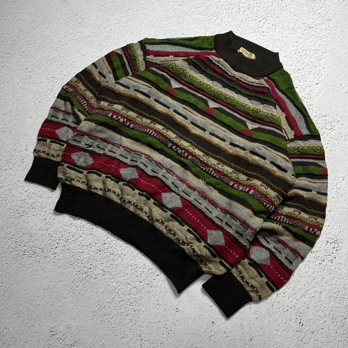 thumbnail-0